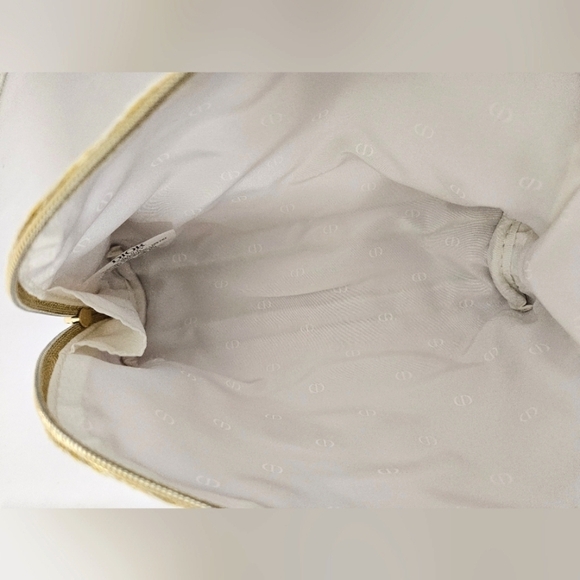 Christian Dior Beauty and Care Zippered Travel Pouch in Cream and Gold NWT - Picture 10 of 11
